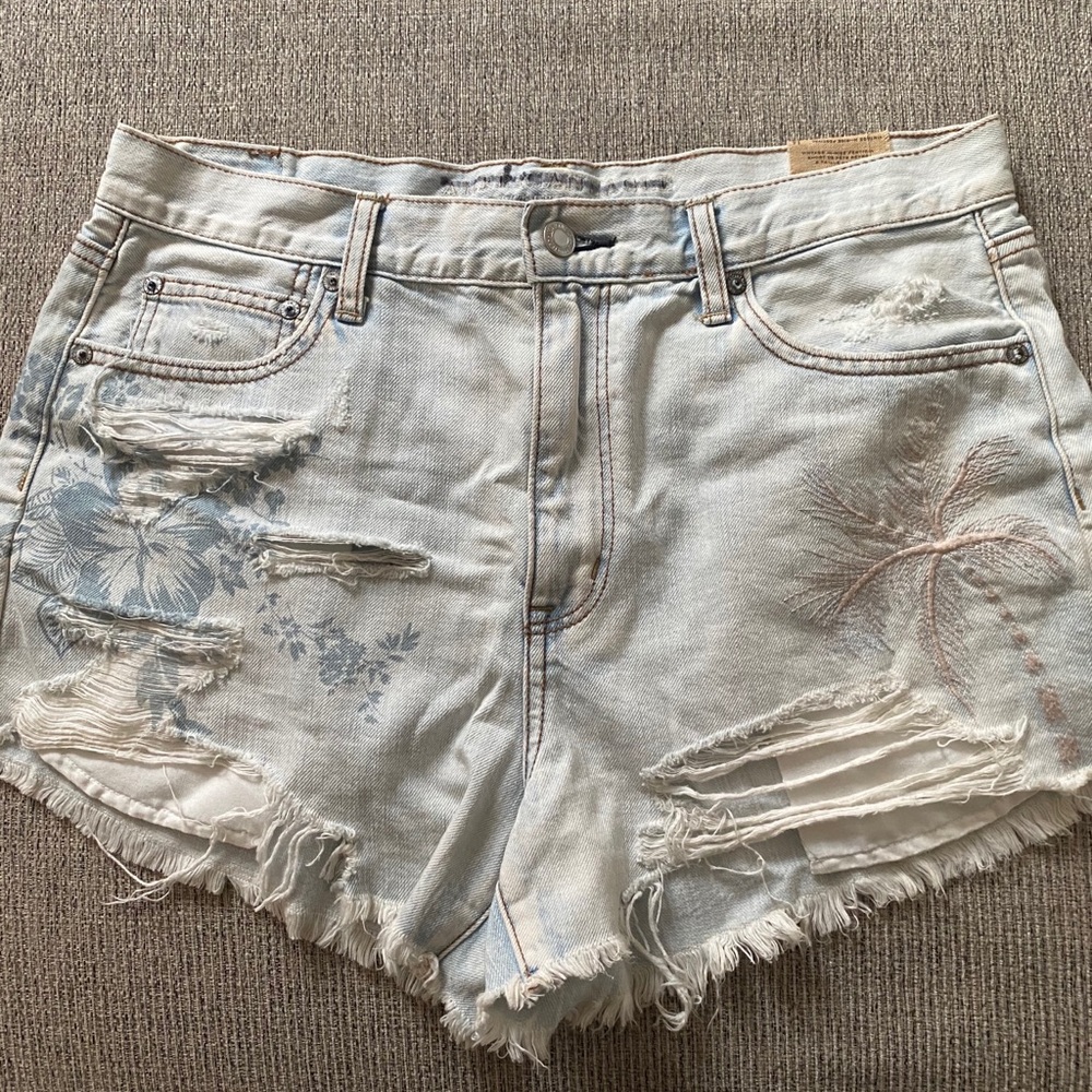 American Eagle vintage jean shorts